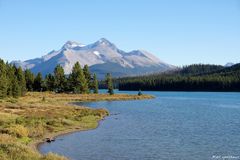 Maligne Lake