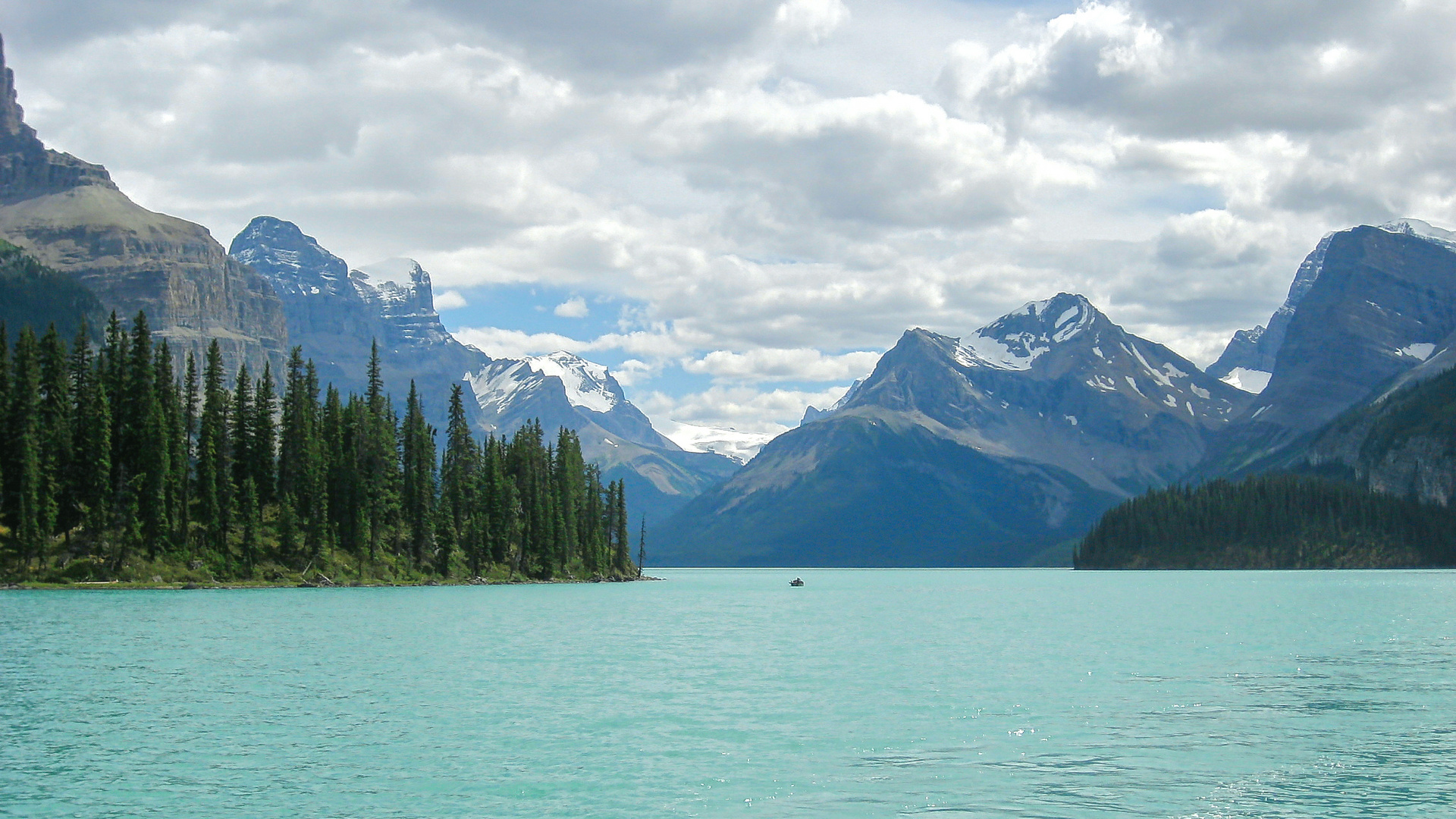 Maligne lake