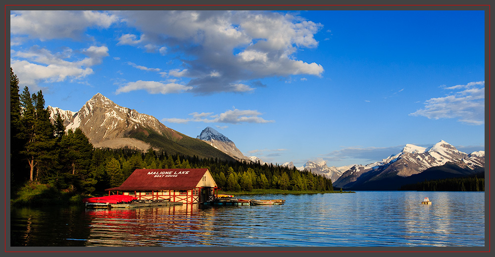 Maligne Lake