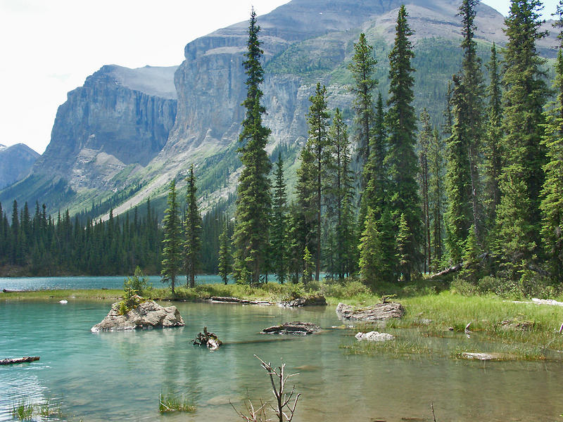 Maligne Lake, Alberta