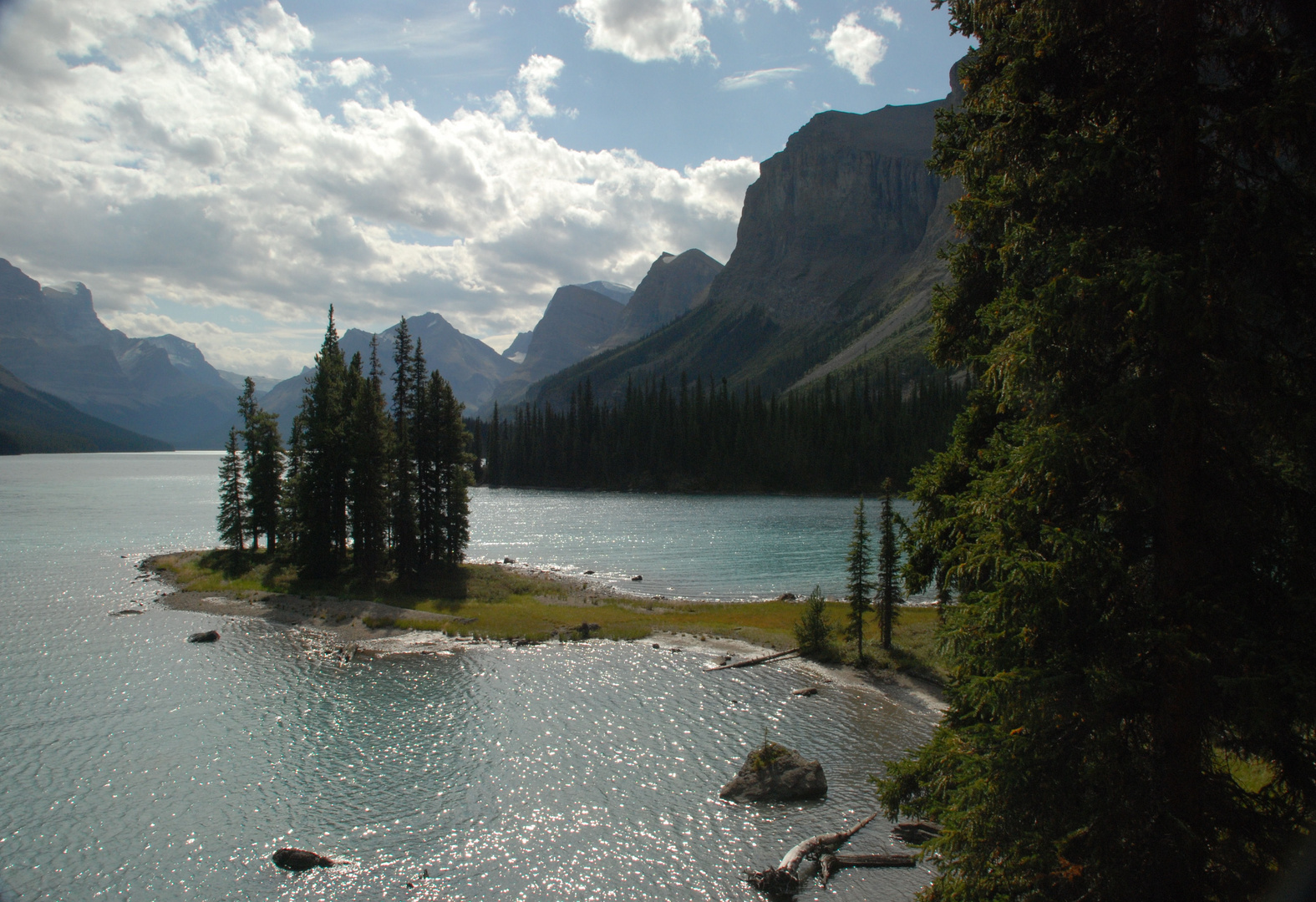 Maligne Lake, (Alberta, Canada) 2009