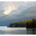 Maligne Lake am Abend