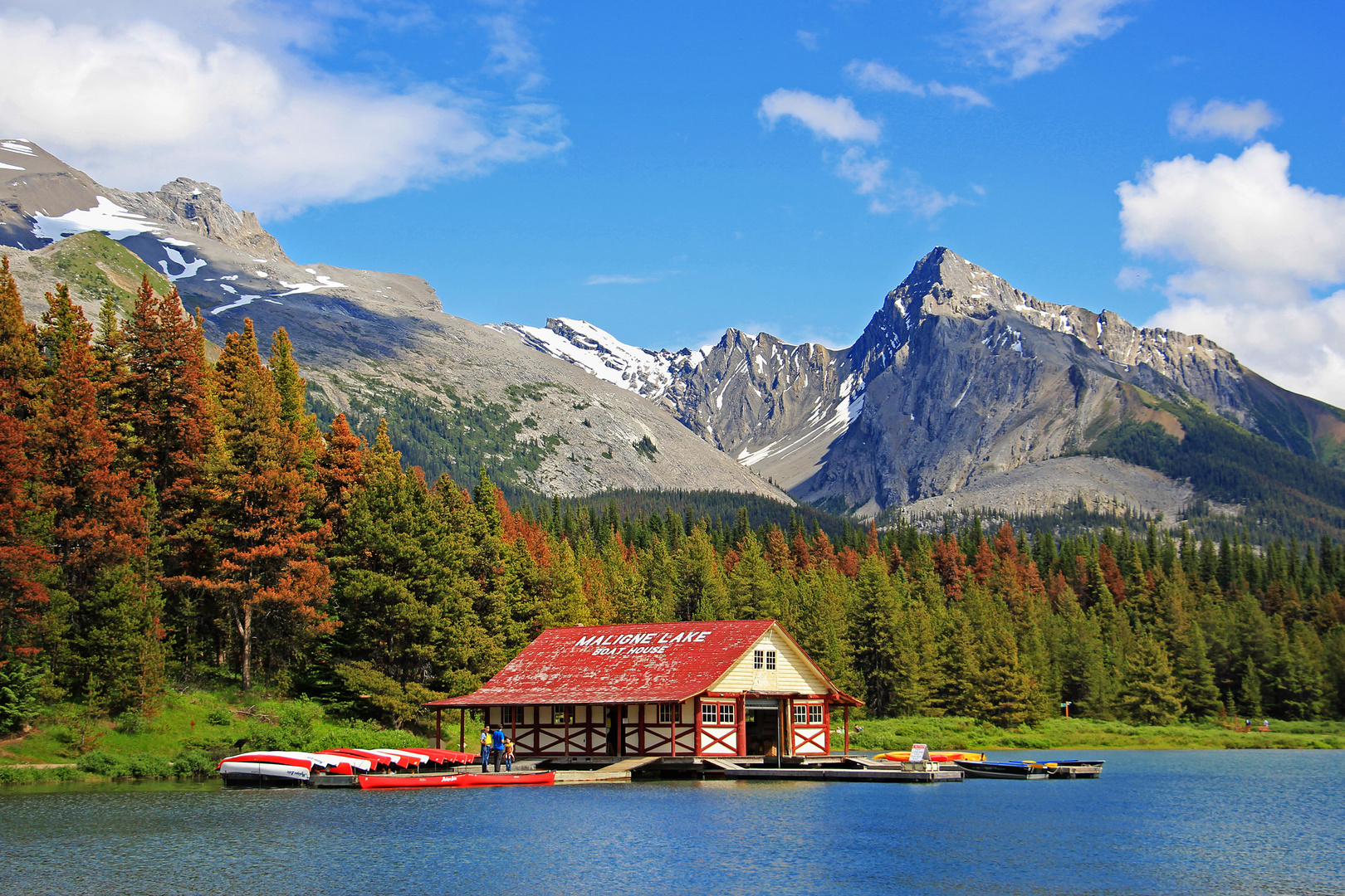 Maligne Lake Boat House - Kanada