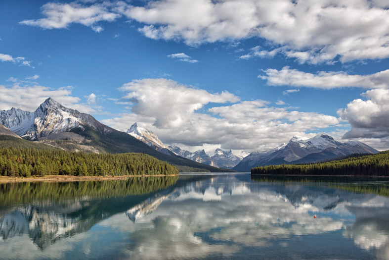 Maligne Lake