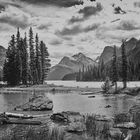 maligne lake , kanada