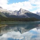 Malinge Lake in Kanada