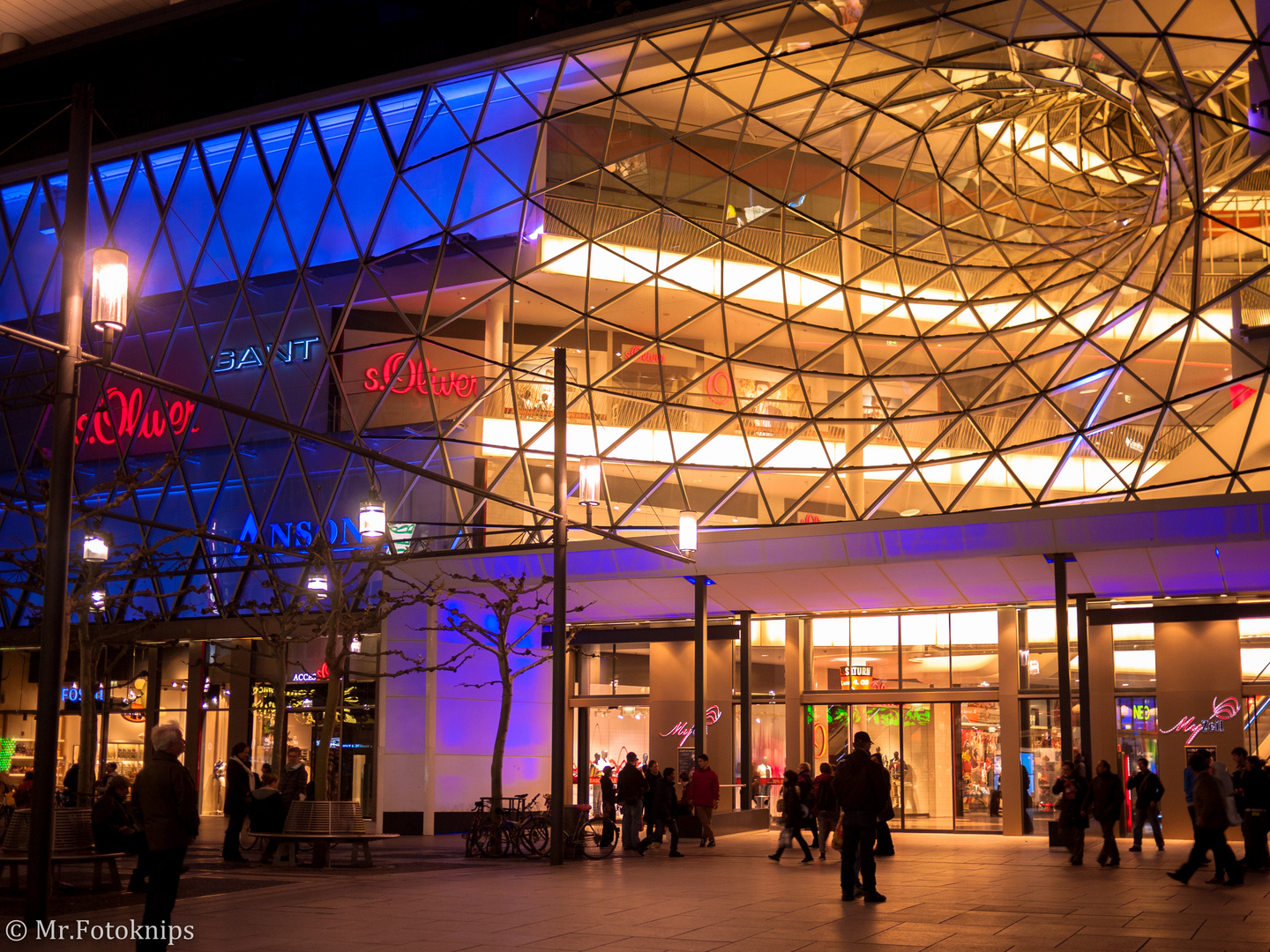 Mall 'myZeil' am 18-April'12 (Frankfurt/M)