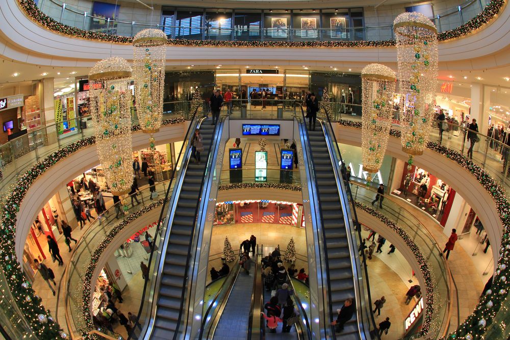 Mall zur Weihnachtszeit