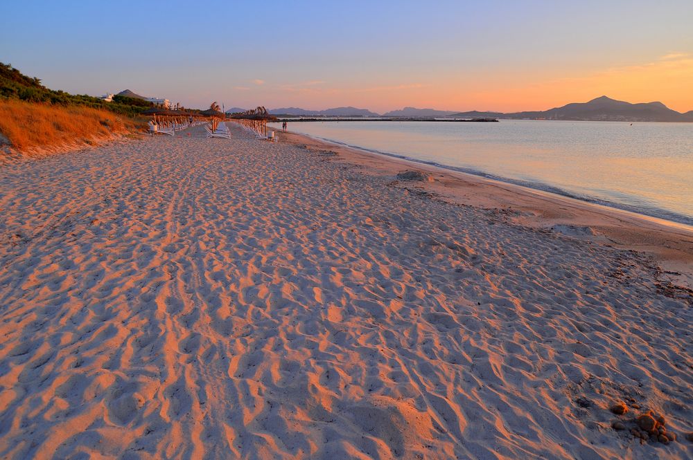 Mallorca 2018, morgens am Strand (por la mañana en la playa)