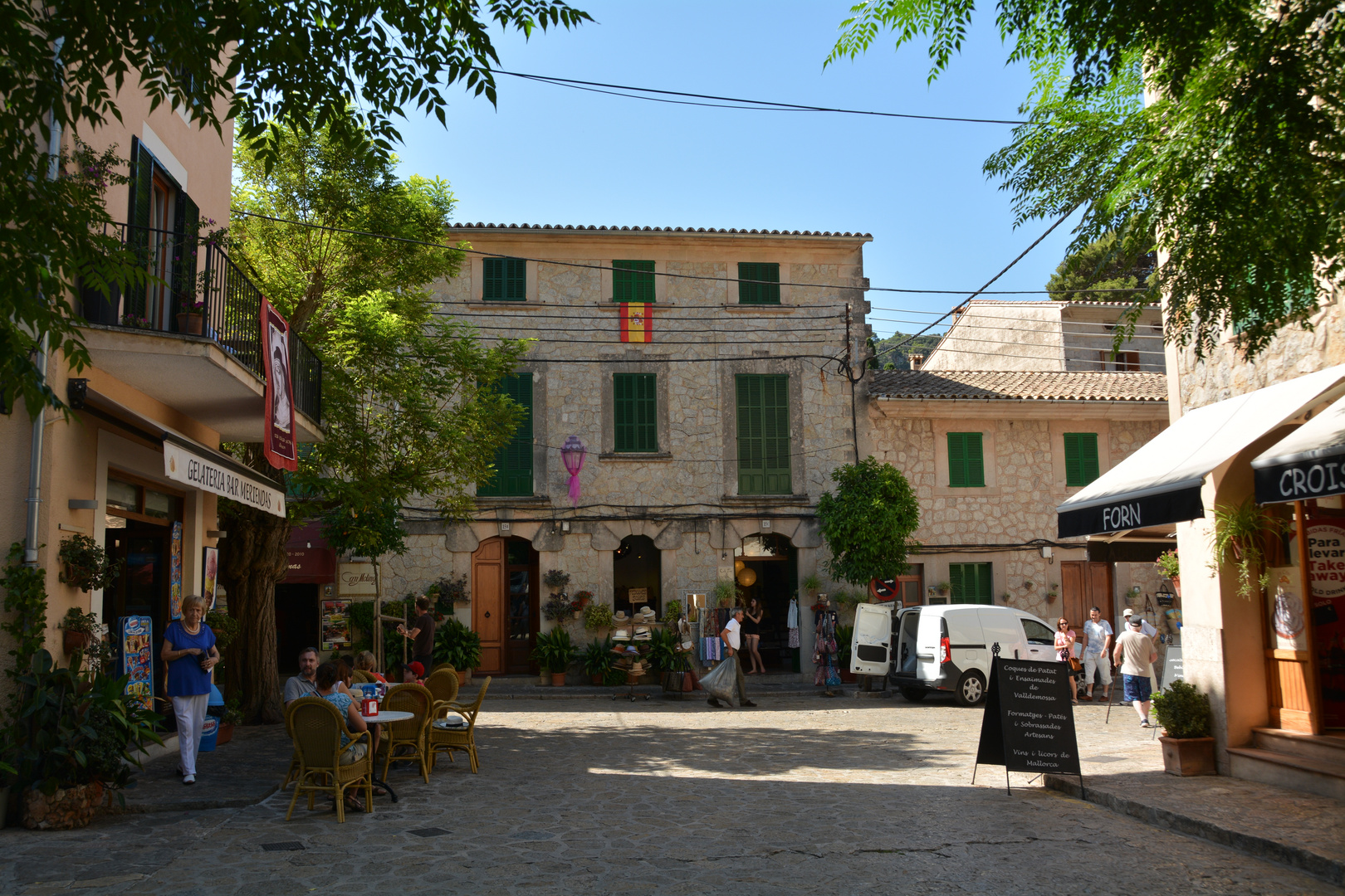 Mallorca - Valdemossa - Straßenszene