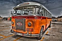 Malta Bus