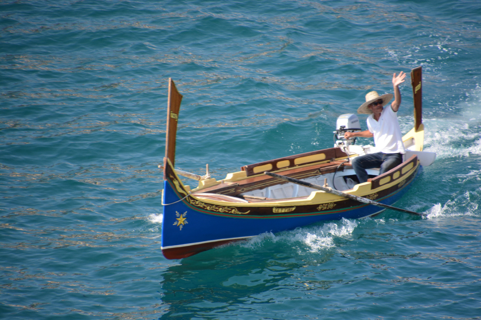 Maltese verabschiedet sich von AIDAstella