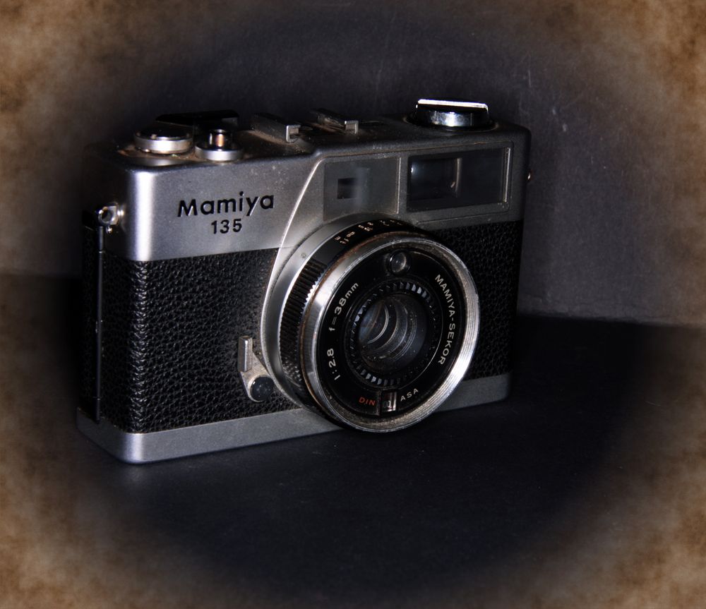 Mamiya 135