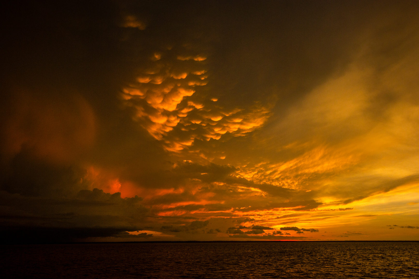 Mammatus Clouds @ Sunset