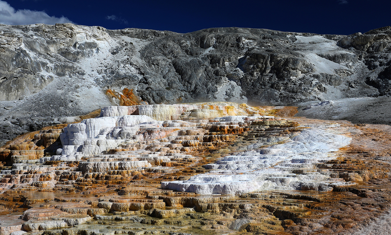 Mammoth Hot Springs - Lower Terraces -Yellowstone NP