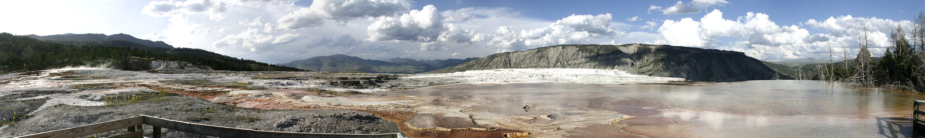 Mammoth Hot Springs Pano 3