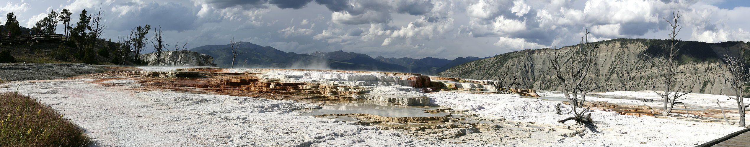 Mammoth Hot Springs Pano 4a