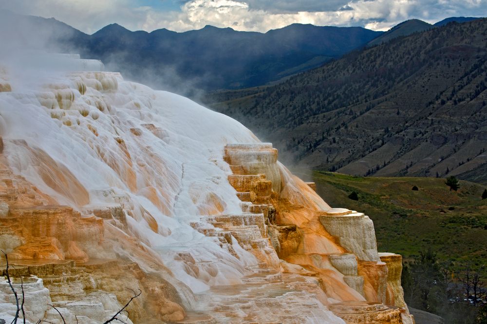 Mammoth Hot Springs Terrassen