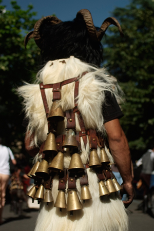 Mamutzone - Maschera carnevalesca - Samugheo (OR) - Sardegna