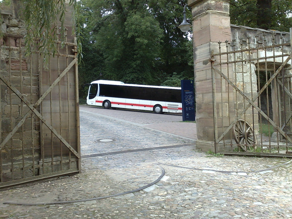 MAN auf Schloß Goseck