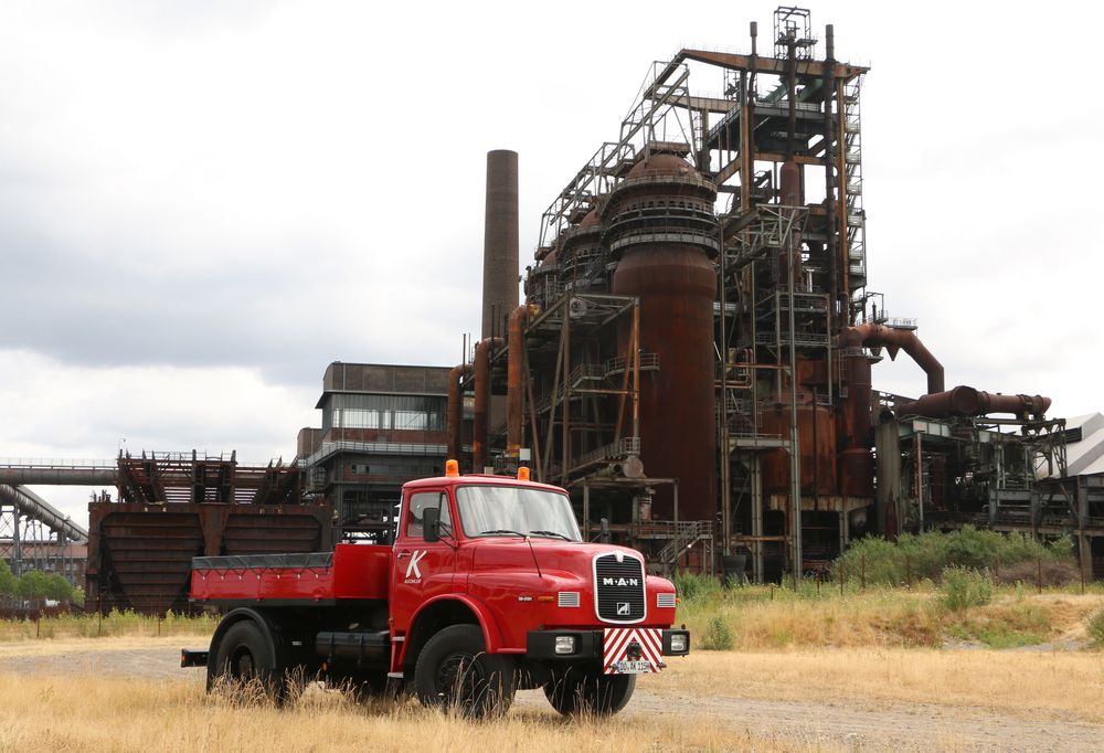 MAN Diesel Foto & Bild fotos, world, straße Bilder auf