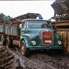 MAN Kipper. 1980 beim Torfabbau in der Rhön