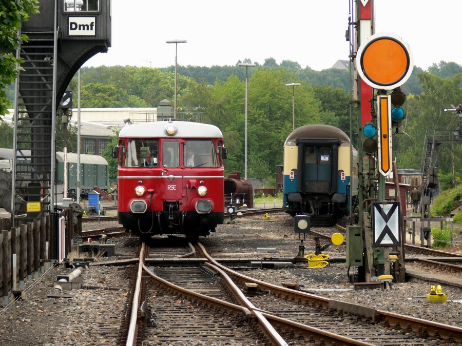 MAN-Schienenbus zu Gast an der Ruhr