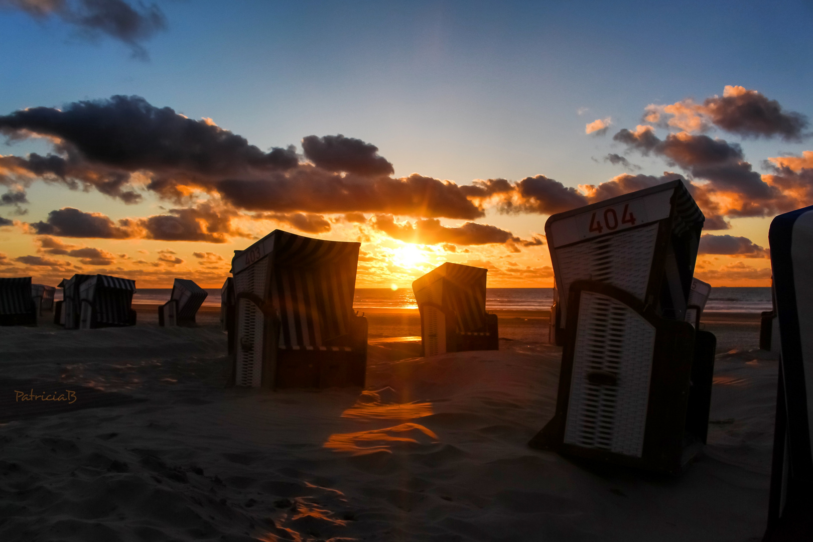 Man sitzt doch insgesamt zu selten am Meer. 