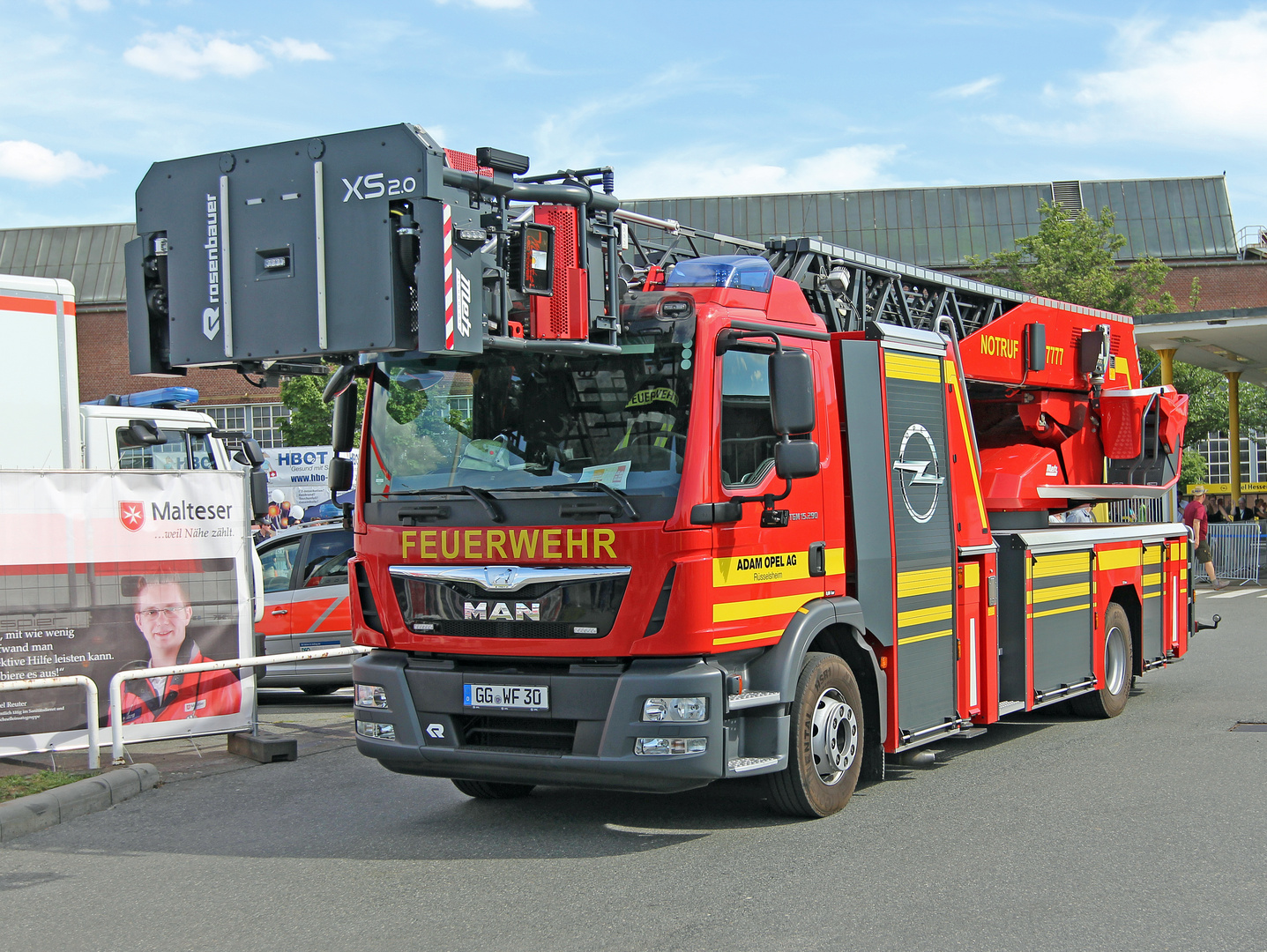 MAN TGL DLK 23/12 der Adam Opel AG, Rüsselsheim