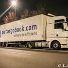 MAN TGX mit aircargobook.com Auflieger in Düsseldorf am Cargo Center