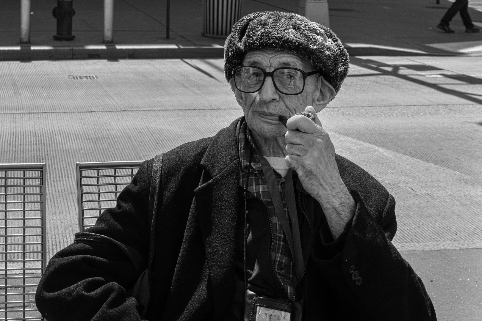 Man with a pipe (Brooklyn, New York)