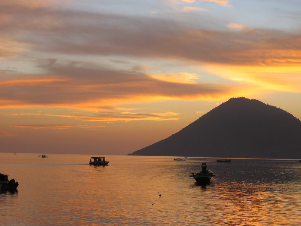 Manado Tua Sonnenuntergang