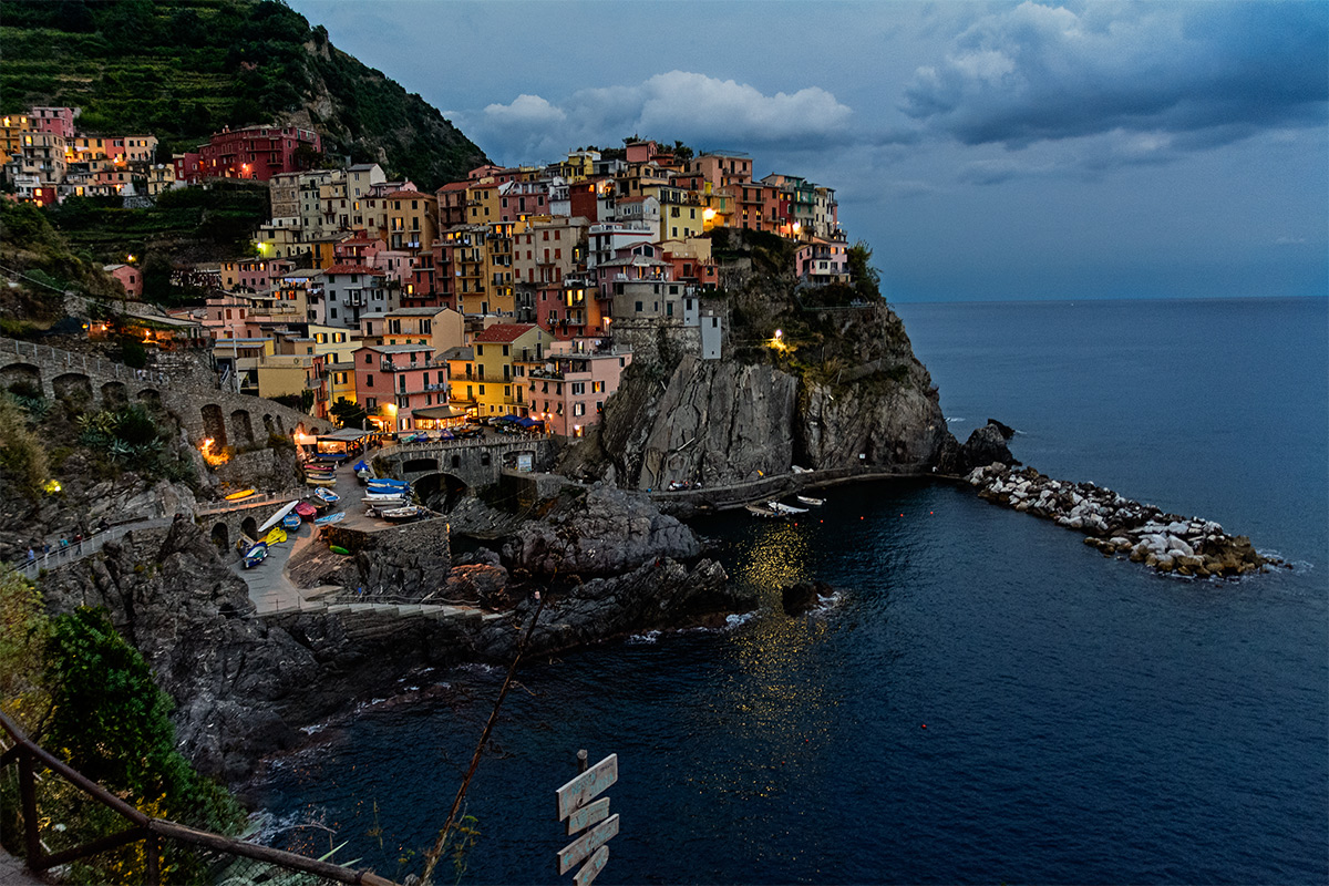 Manarola at tripod time