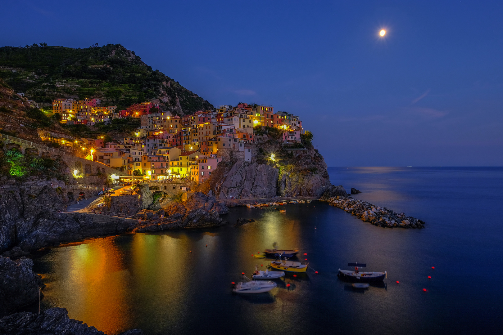 Manarola in blauer Stunde