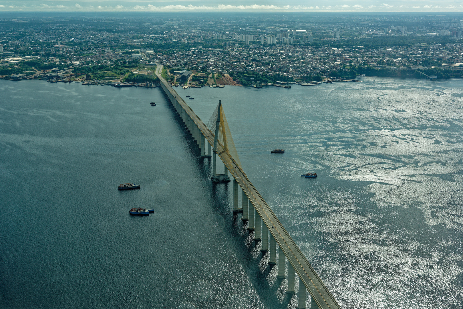 Manaus-Iranduba-Brücke in Manaus, Brasilien