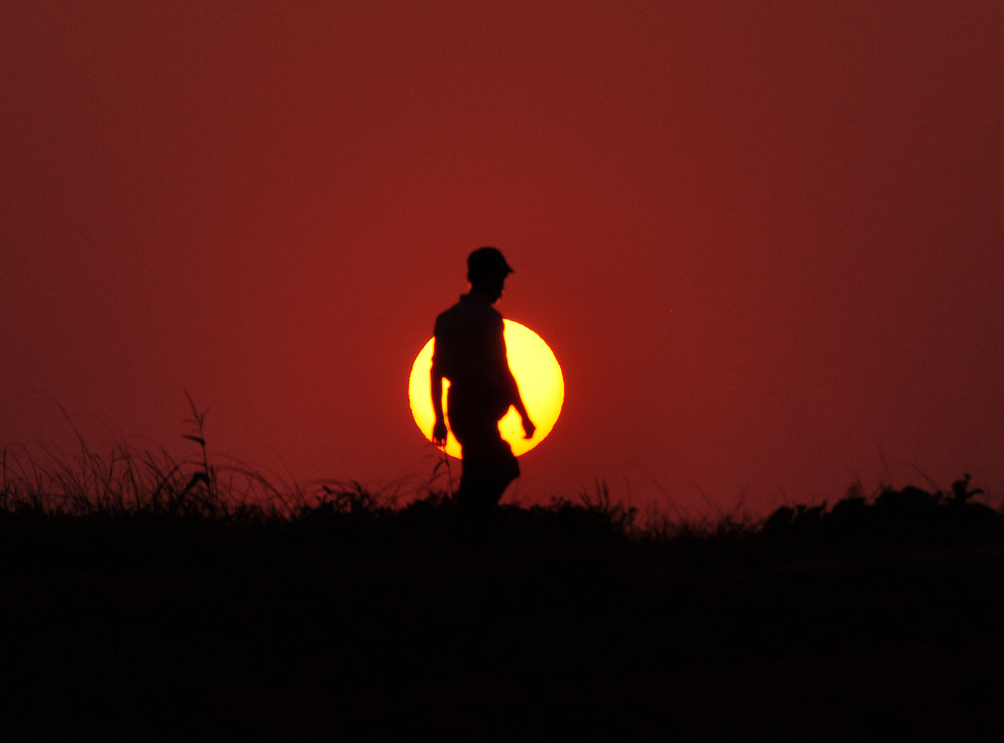 Mandalay - der Mann vor der Sonne