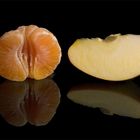 Mandarine mit Apfel