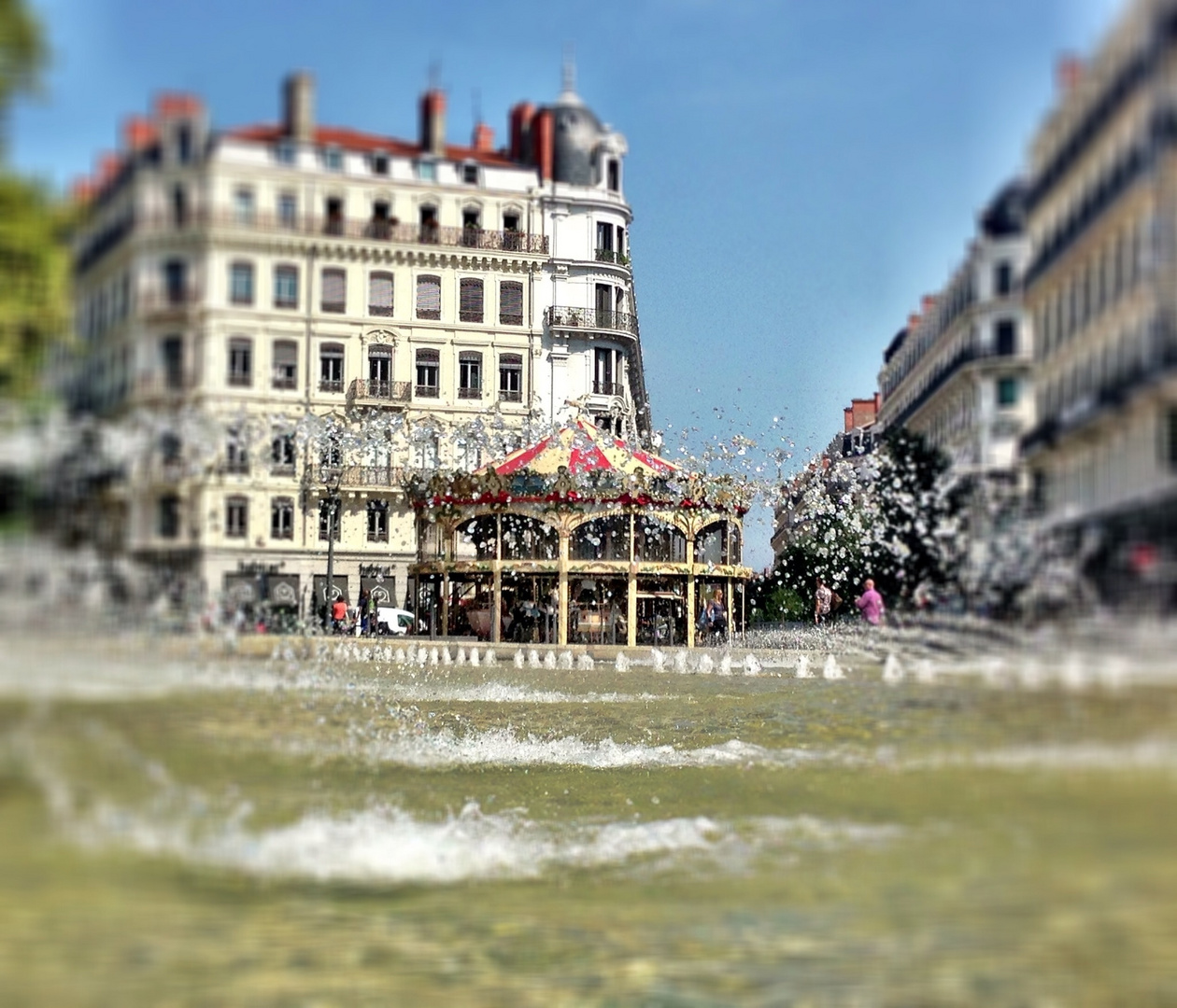 Manège des villes, natures des villes...