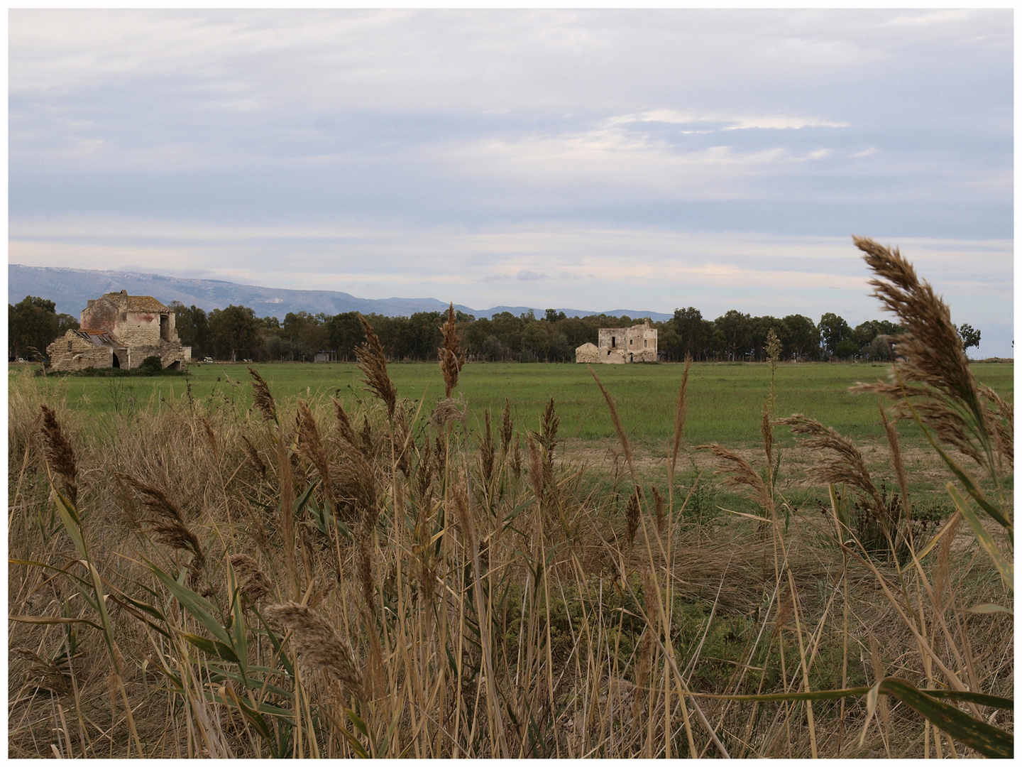 Manfredonia Casolari in rovina