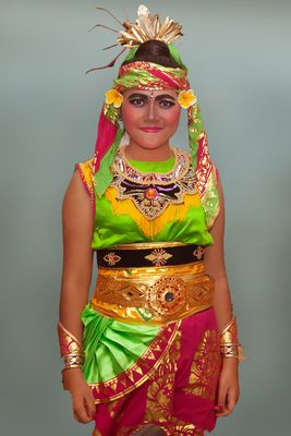 Mang Ayu in dencing dress