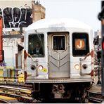 Manhattan-bound J Train Arriving Myrtle Ave