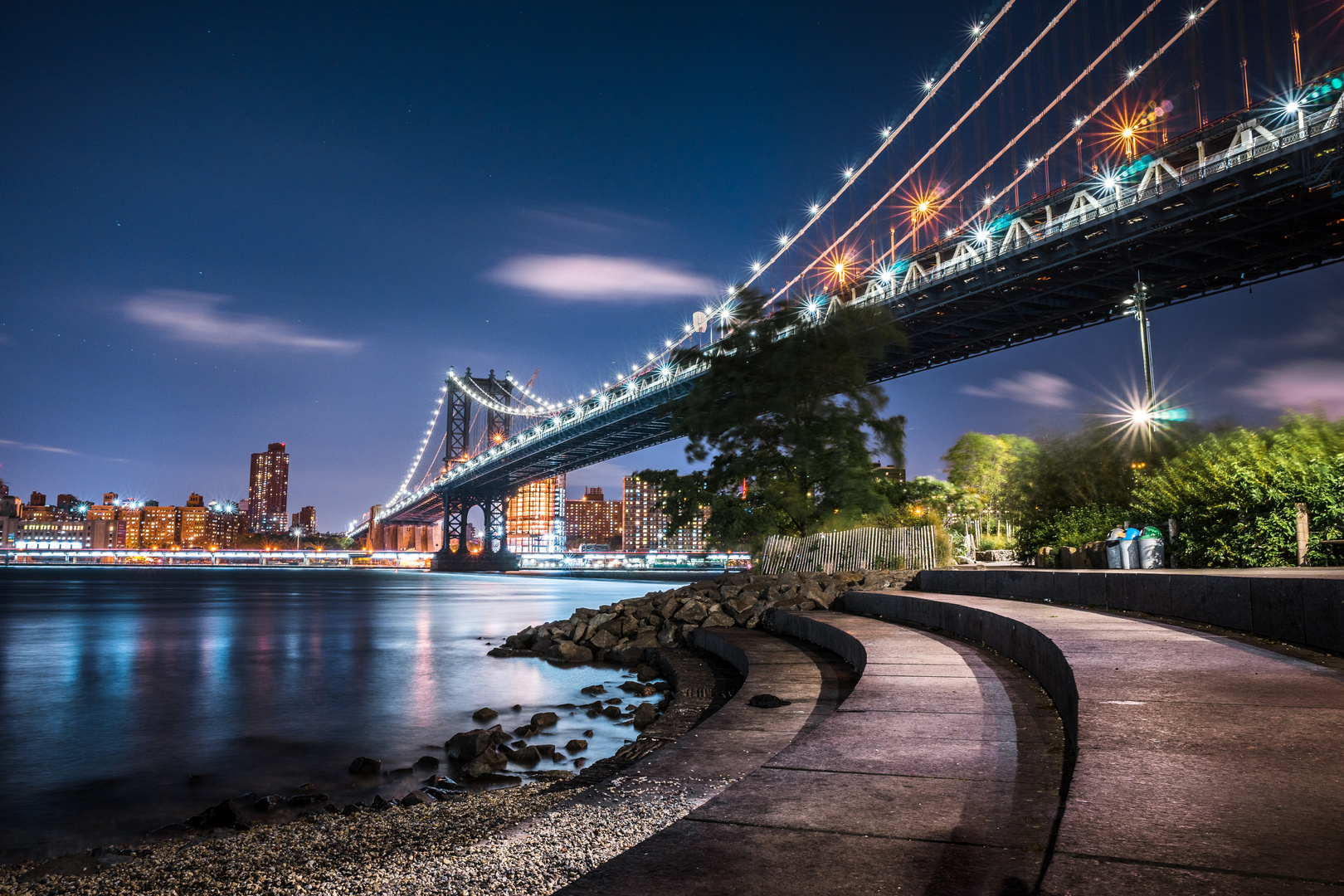 Manhattan Bridge in NYC // USA