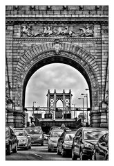 Manhattan Bridge Lower Roadway