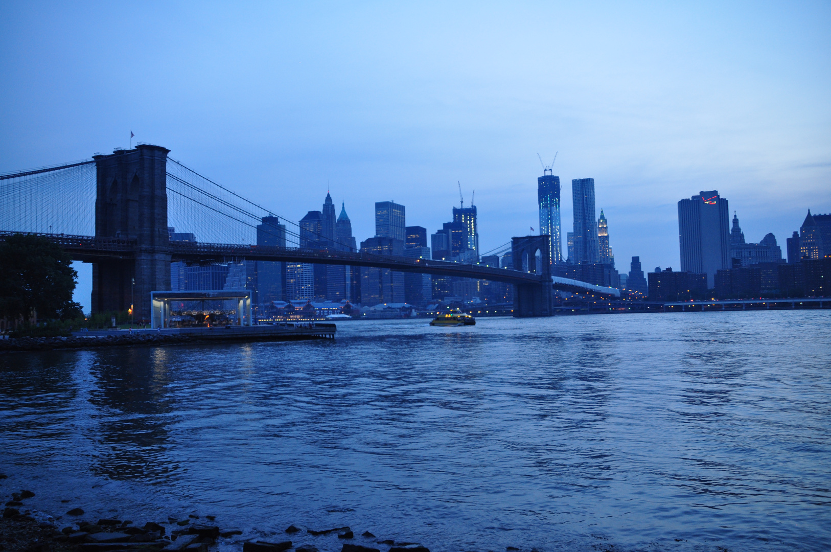 Manhattan in Blau