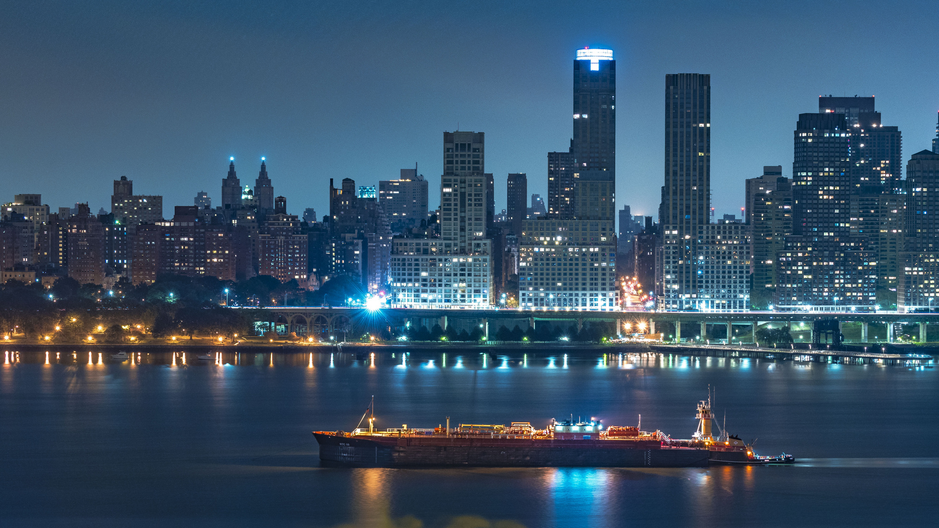 Manhattan skyline