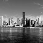 Manhattan Skyline @ East River