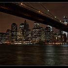 Manhattan unter der Brooklyn Bridge