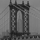 Manhattanbridge mit E.State Building