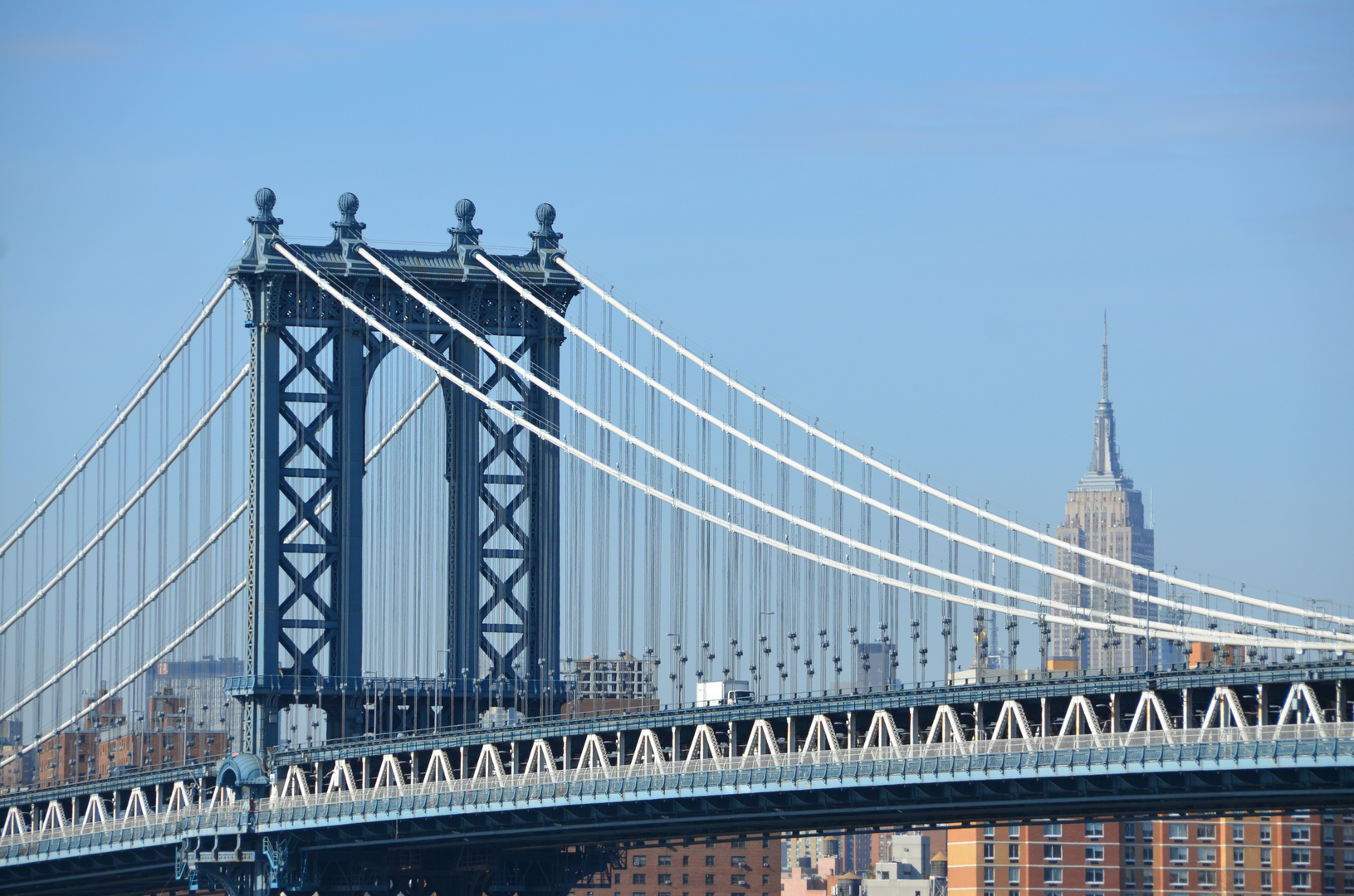 Manhatten Bridge meets Empire State Building