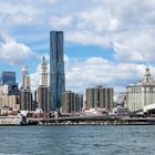 Manhatten Financial District Skyline mit Brooklyn Bridge